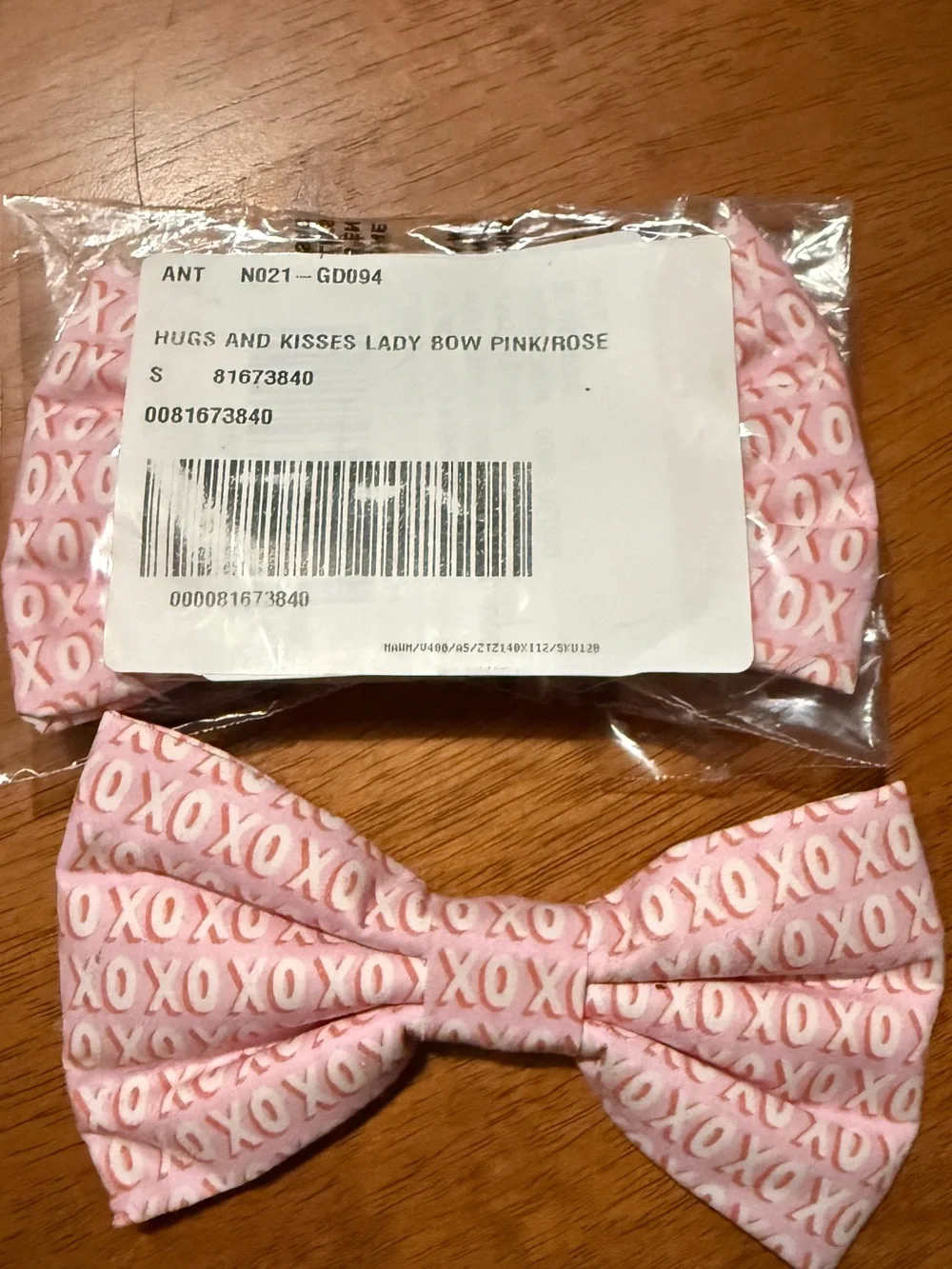New (2) Anthropologie Hugs And Kisses Lady Bow collar attachment for dogs